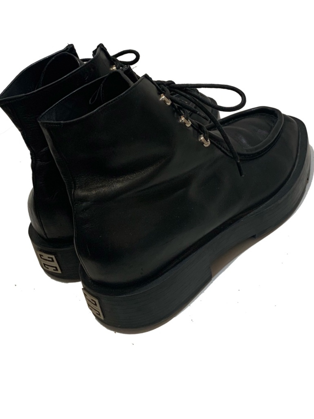 Givenchy women’s Black Leather lace up boots - Picture 6 of 11